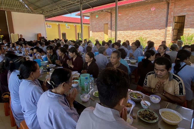 One-Day Peaceful Retreat at Suoi Phap Pagoda