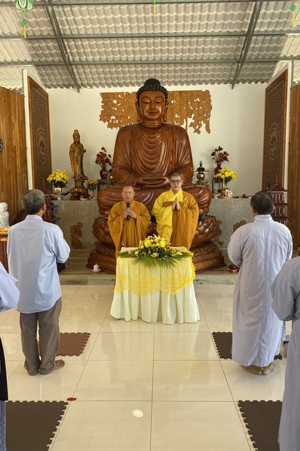One-Day Peaceful Retreat at Suoi Phap Pagoda