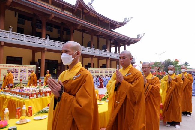 Chùa Cổ Am: Lễ quy y Tam bảo lần 1 năm 2022