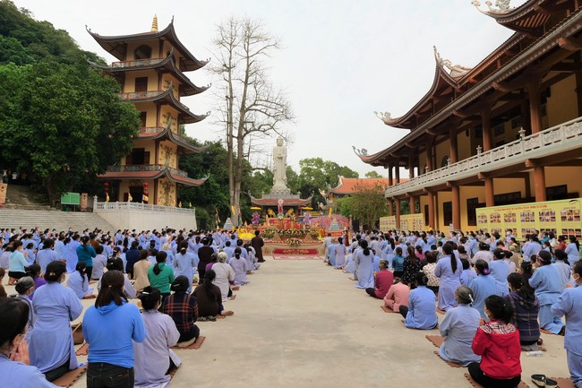 Chùa Cổ Am: Lễ quy y Tam bảo lần 1 năm 2022