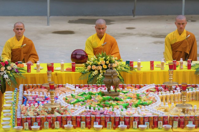 Chùa Cổ Am: Lễ quy y Tam bảo lần 1 năm 2022