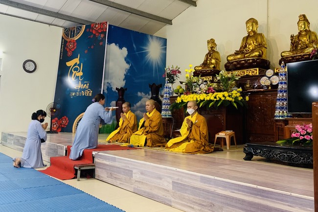 Chùa Đống Cao: Ngày thứ Ba Khóa tu Học Theo Hạnh Phật lần 16