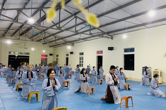 Chùa Đống Cao: Ngày thứ Ba Khóa tu Học Theo Hạnh Phật lần 16