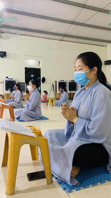 Chùa Đống Cao: Ngày thứ Ba Khóa tu Học Theo Hạnh Phật lần 16