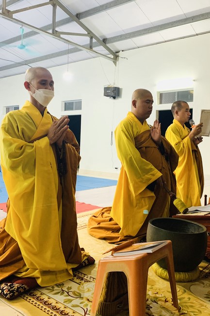 Chùa Đống Cao: Ngày thứ Ba Khóa tu Học Theo Hạnh Phật lần 16