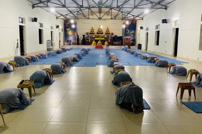 Chùa Đống Cao: Ngày thứ Ba Khóa tu Học Theo Hạnh Phật lần 16