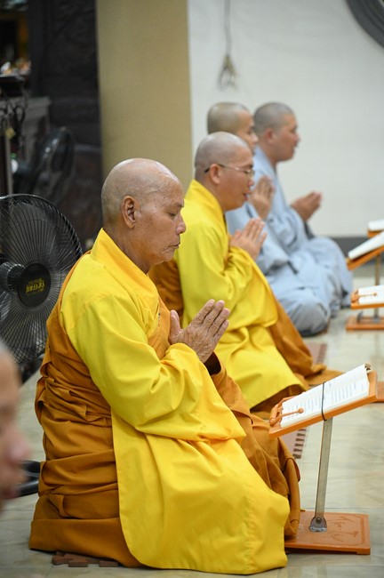 Lễ sám hối 14/01 Ất Tỵ