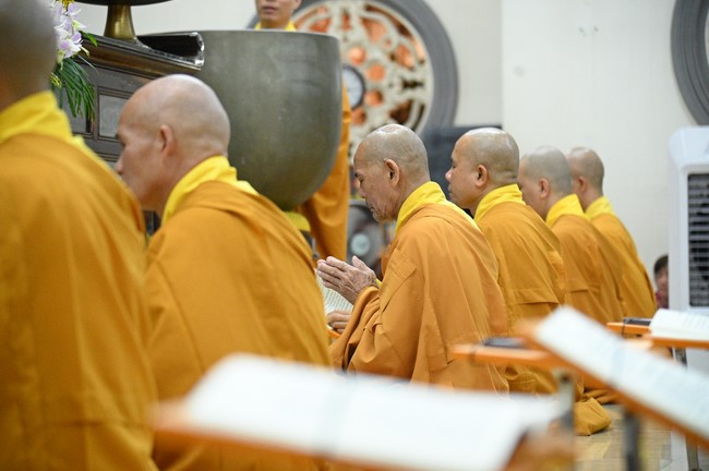 Lễ sám hối 14/01 Ất Tỵ