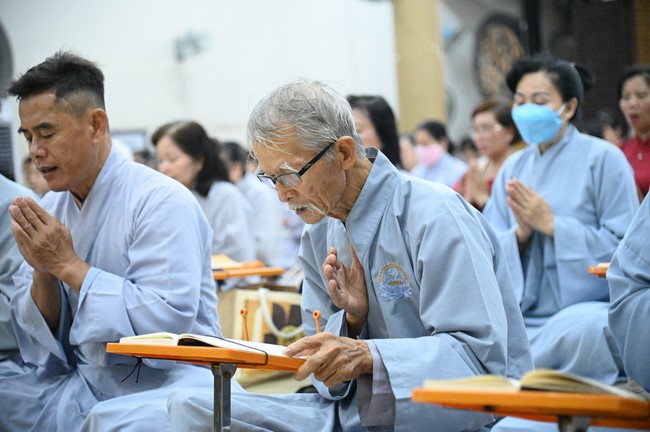 Lễ sám hối 14/01 Ất Tỵ