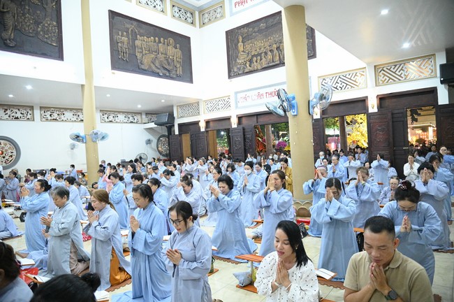 Lễ sám hối 14/01 Ất Tỵ