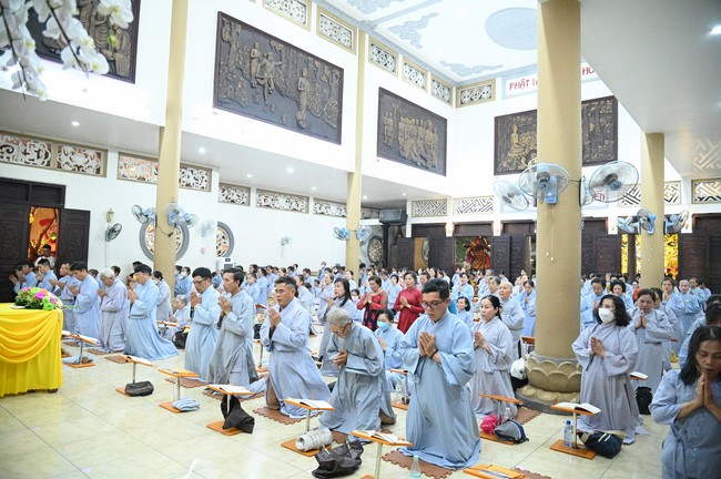 Lễ sám hối 14/01 Ất Tỵ