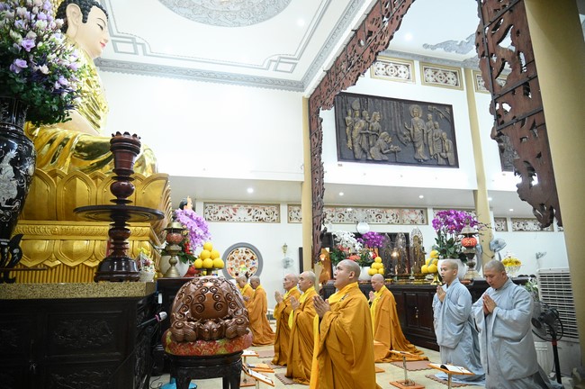 Lễ sám hối 14/01 Ất Tỵ