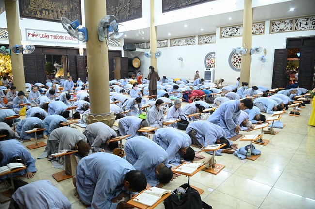 Lễ sám hối 14/01 Ất Tỵ