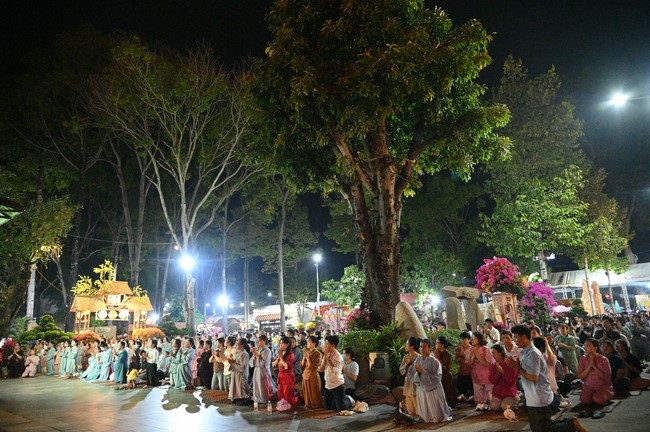 Lễ sám hối 14/01 Ất Tỵ