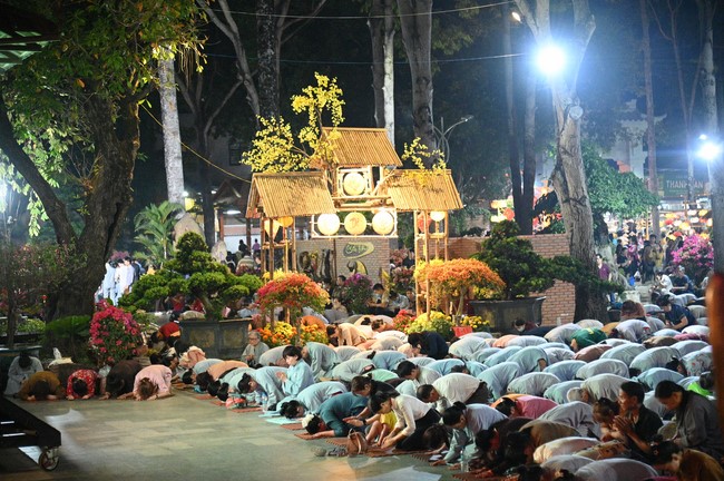 Lễ sám hối 14/01 Ất Tỵ