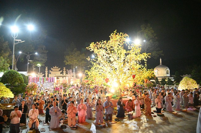 Lễ sám hối 14/01 Ất Tỵ