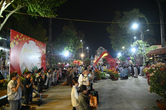 Lễ sám hối 14/01 Ất Tỵ