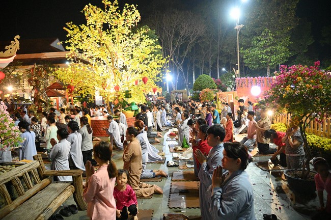 Lễ sám hối 14/01 Ất Tỵ