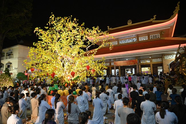 Lễ sám hối 14/01 Ất Tỵ