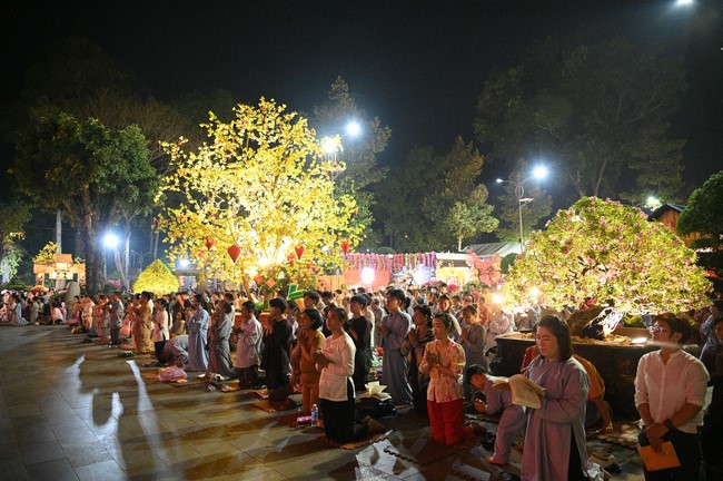 Lễ sám hối 14/01 Ất Tỵ