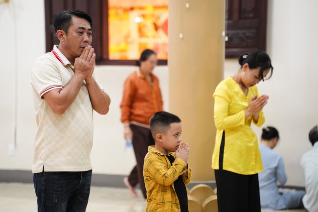 Lễ sám hối 14/01 Ất Tỵ