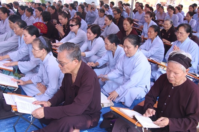 The peaceful retreat at Tieu Dao Pagoda - Quang Ninh