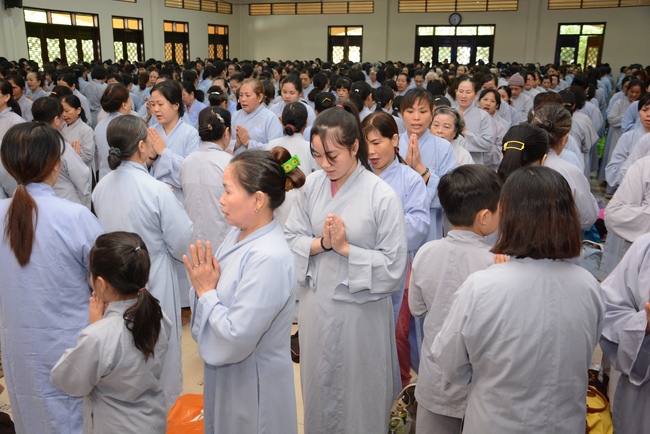 Tu niệm Phật một ngày