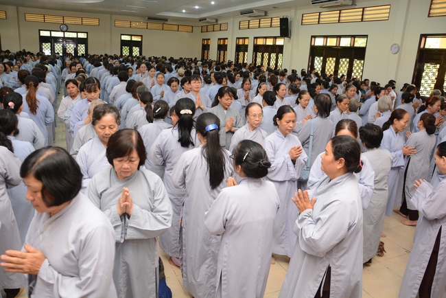 Tu niệm Phật một ngày