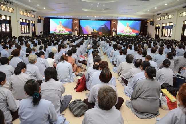 Tu niệm Phật một ngày