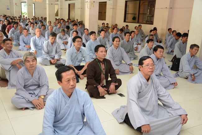 Tu niệm Phật một ngày