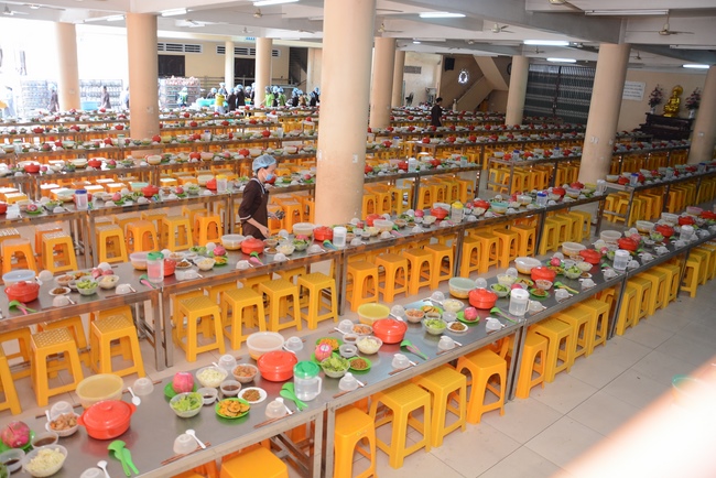 Tu niệm Phật một ngày