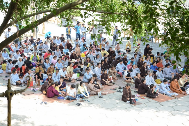 Tu niệm Phật một ngày