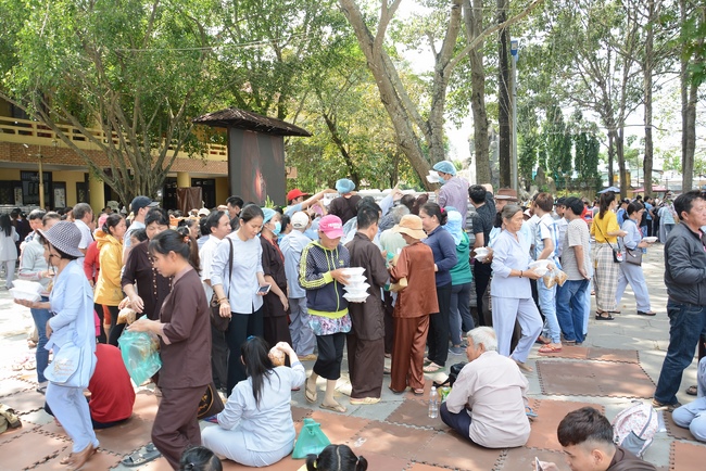 Tu niệm Phật một ngày