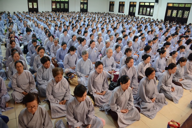 Tu niệm Phật một ngày