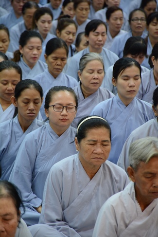 Tu niệm Phật một ngày