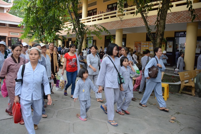 Tu niệm Phật một ngày