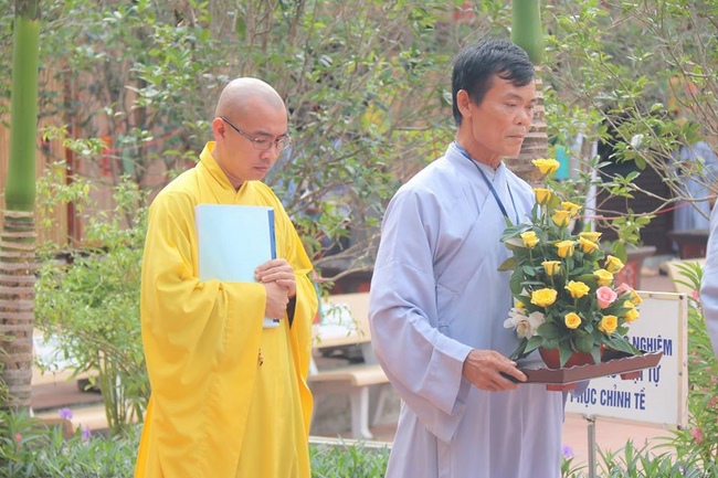 The retreat One peacefulness day in September at Hoa Phuc Pagoda – Hanoi
