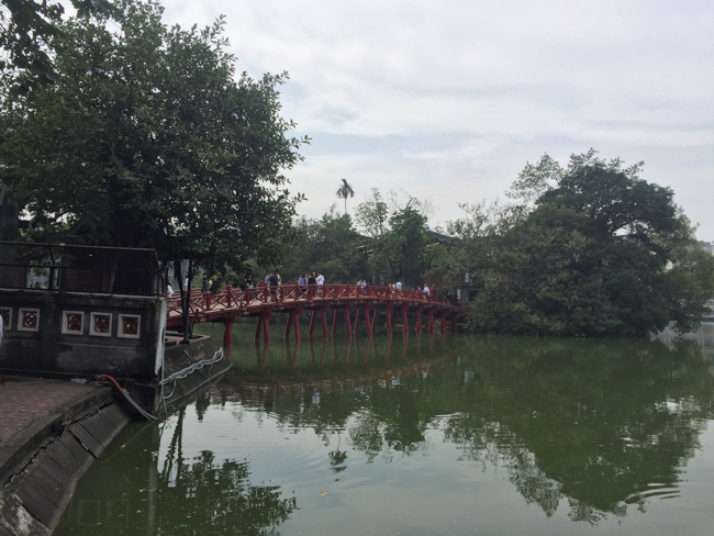 Tham quan danh lam thắng cảnh tại Hà Nội