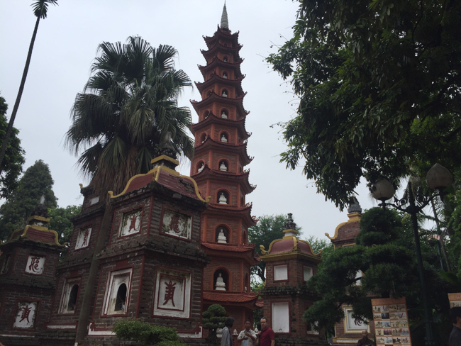 Tham quan danh lam thắng cảnh tại Hà Nội