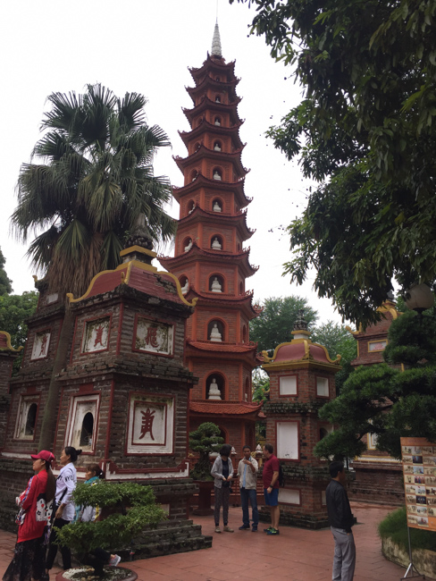 Tham quan danh lam thắng cảnh tại Hà Nội