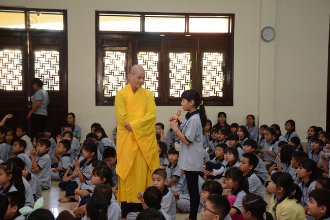 Khóa tu thiếu nhi “Em Về Bên Phật”