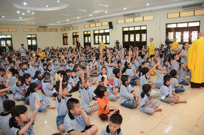 Khóa tu thiếu nhi “Em Về Bên Phật”