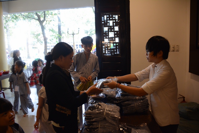 Khóa tu thiếu nhi “Em Về Bên Phật”