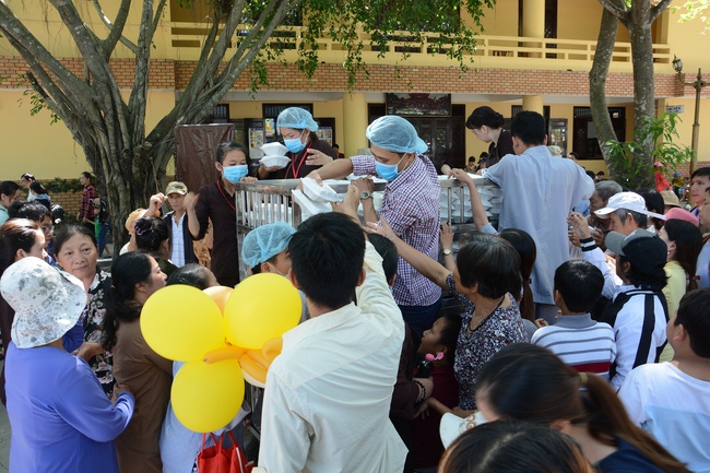 Khóa tu thiếu nhi “Em Về Bên Phật”