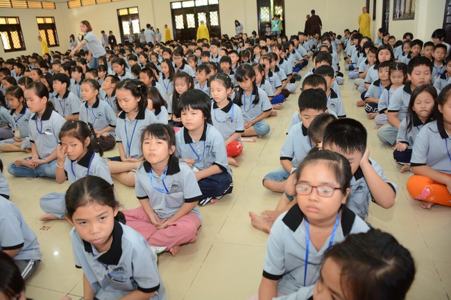 Khóa tu thiếu nhi “Em Về Bên Phật”