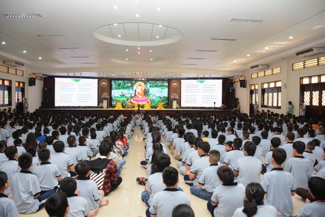 Khóa tu thiếu nhi “Em Về Bên Phật”