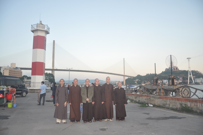 Tham quan danh lam thắng cảnh tại Quảng Ninh (phần 1)