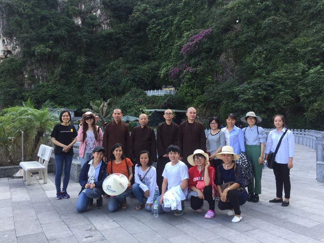 Tham quan danh lam thắng cảnh tại Quảng Ninh (phần 1)