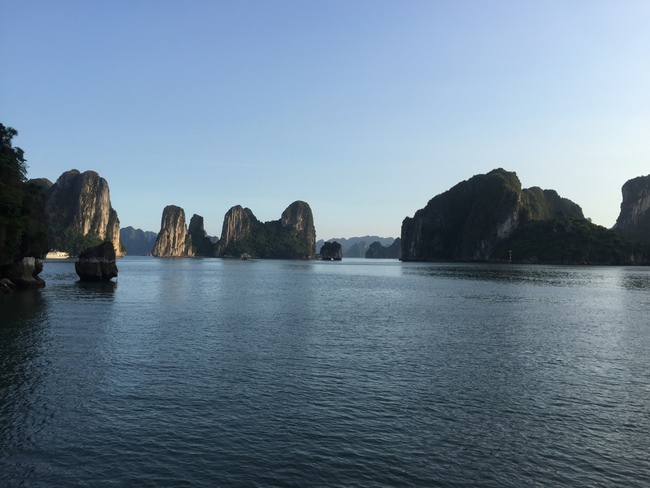 Tham quan danh lam thắng cảnh tại Quảng Ninh (phần 1)