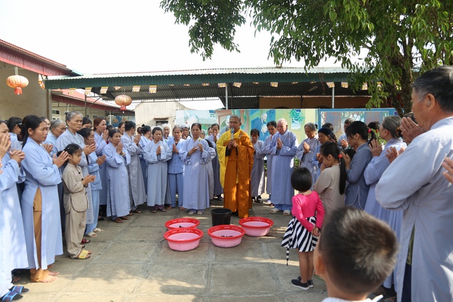 One - Day Retreat at Dong Cao Pagoda